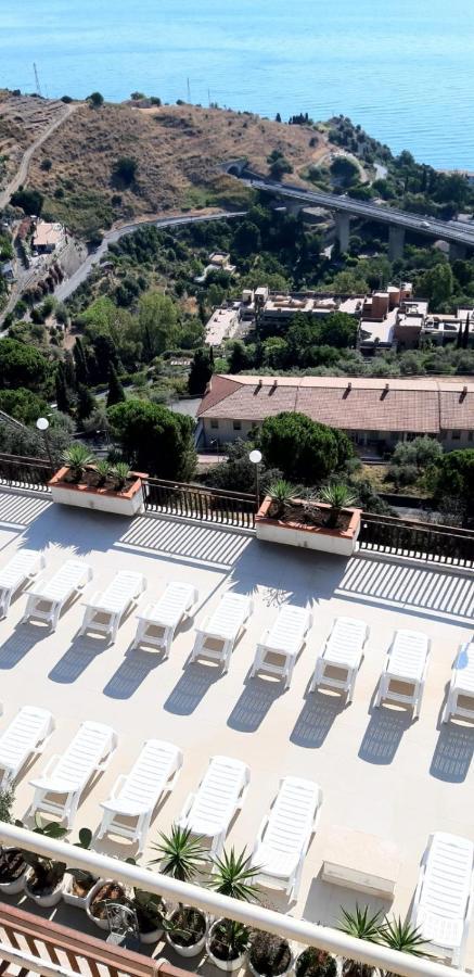 Taormina Panoramic Seaview Apartment Exterior photo